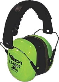 Orejeras de protección auditiva verdes con diadema negra acolchada.